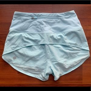Lululemon high rise speed up short 2.5” blue glow